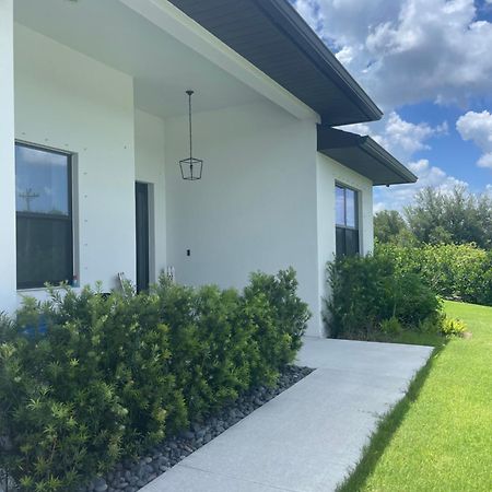 Casa Blanca Private Suite Lehigh Acres Exterior foto