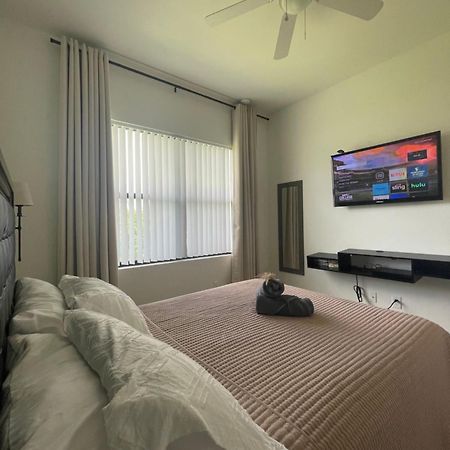 Casa Blanca Private Suite Lehigh Acres Exterior foto